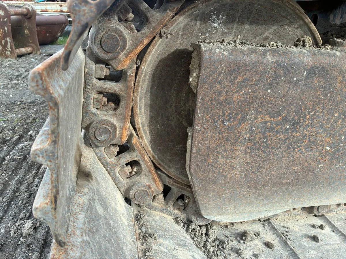 Caterpillar 311F - Image 4