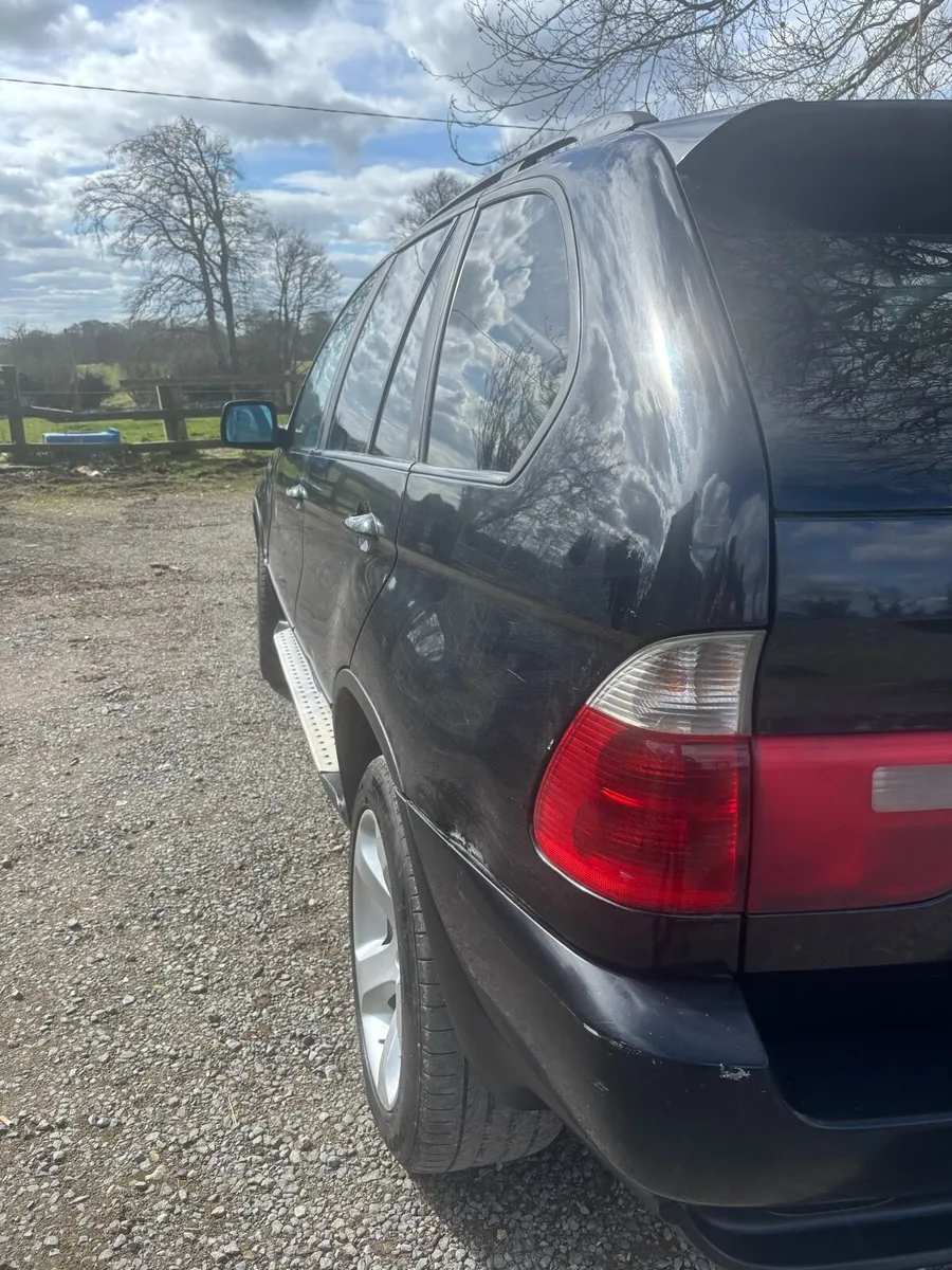 BMW x5 Jeep - Image 4