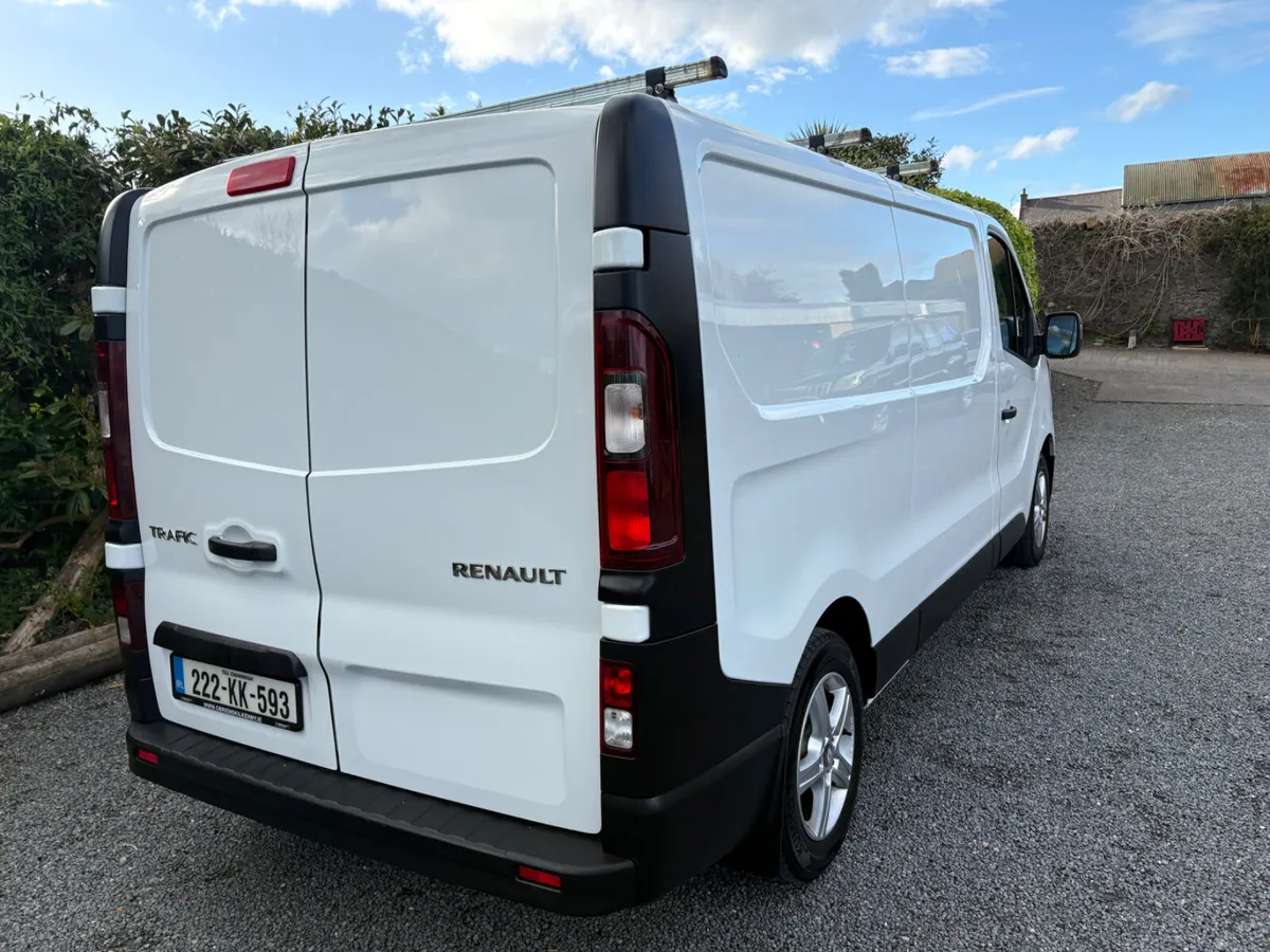 Renault Trafic 2022 - Image 3