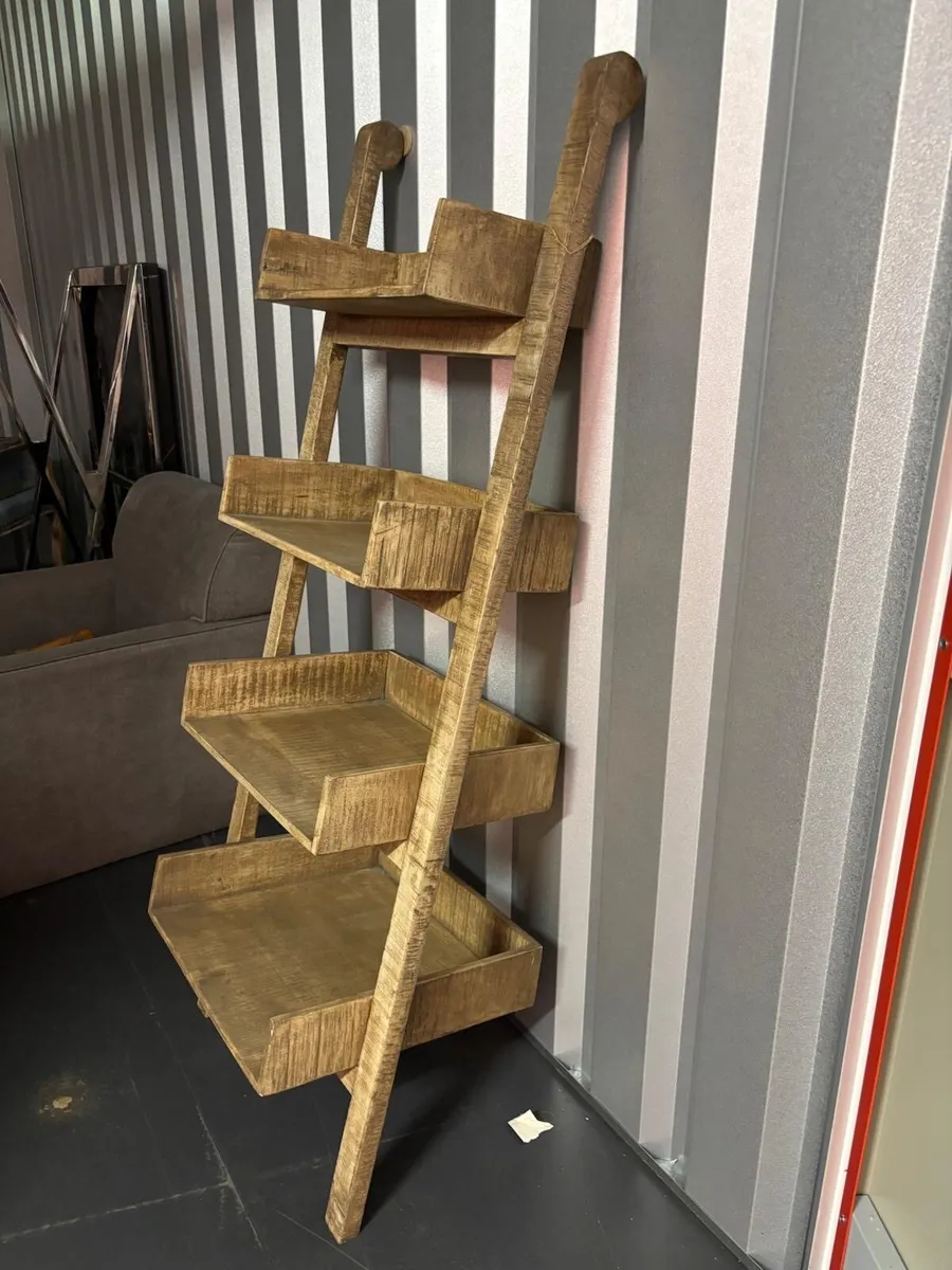 Shelving ladder - Image 2