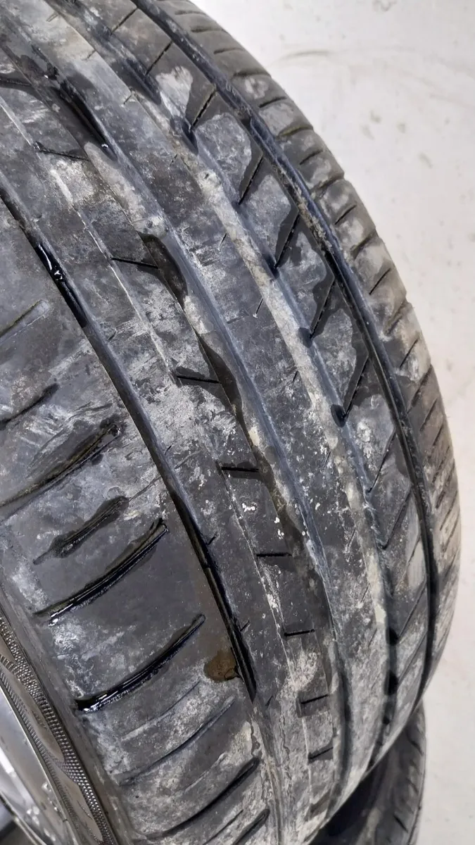 2011 Audi A1 17" Alloy Wheels Set 215/40R17 - Image 3