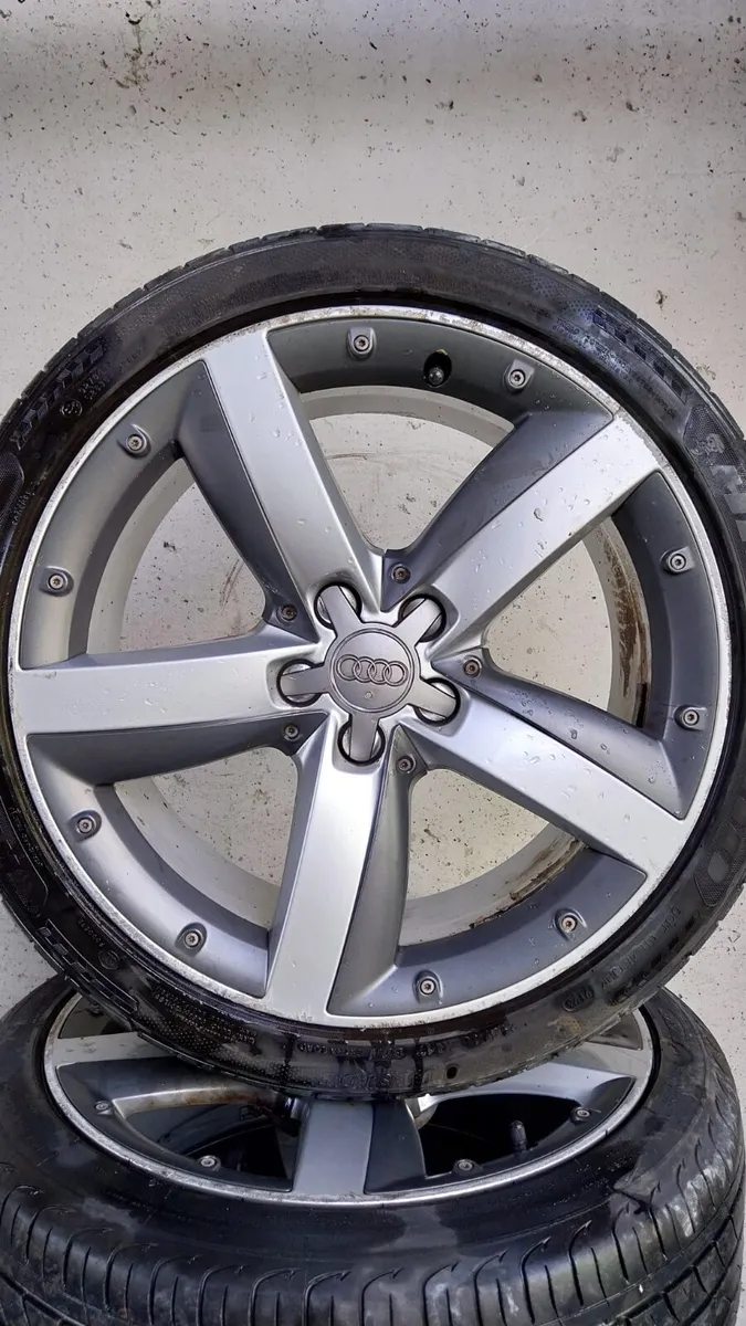 2011 Audi A1 17" Alloy Wheels Set 215/40R17 - Image 2