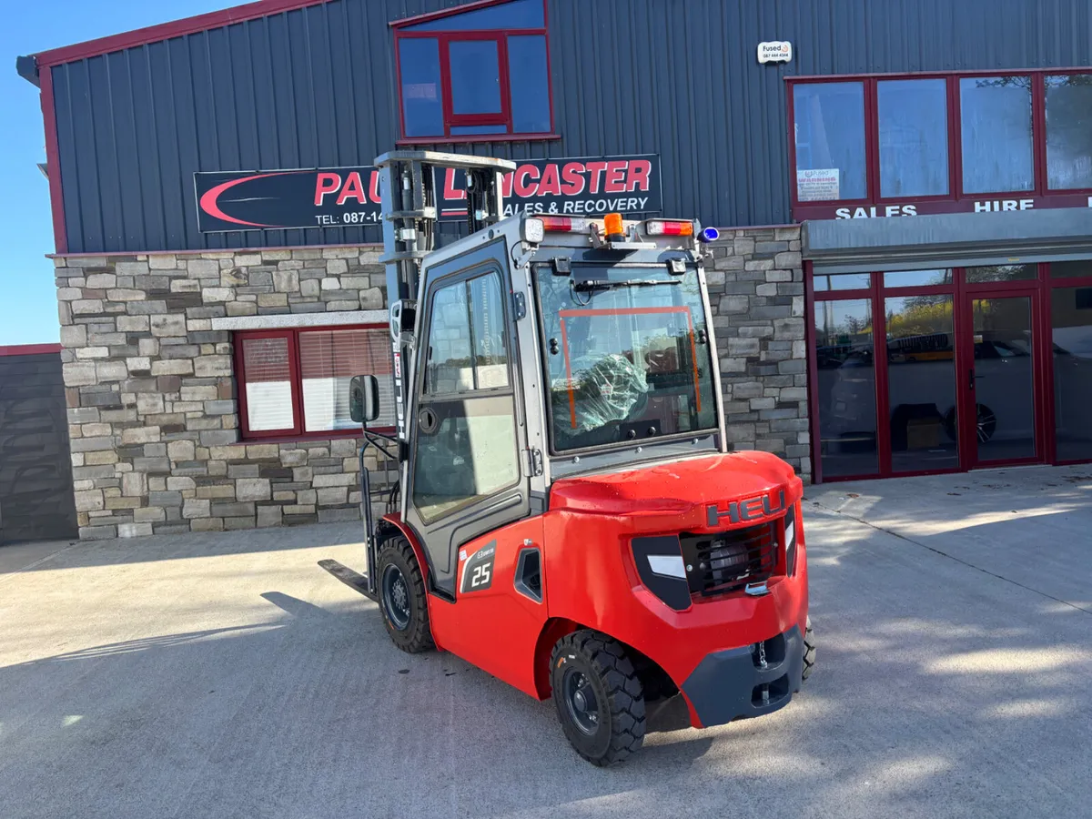 Heli 2.5 ton forklift new - Image 2