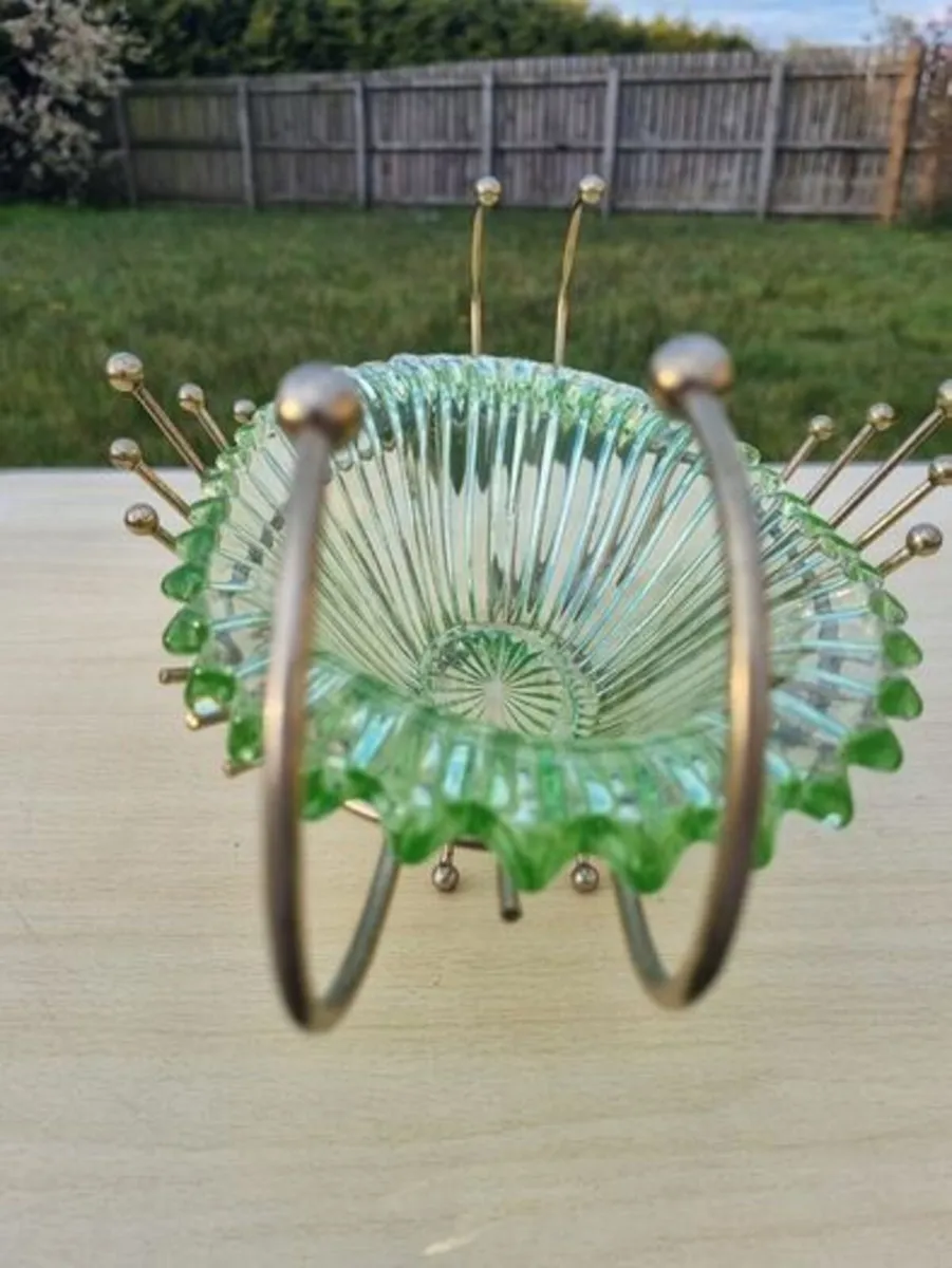 Vintage green uranium glass platter set in a brass - Image 3