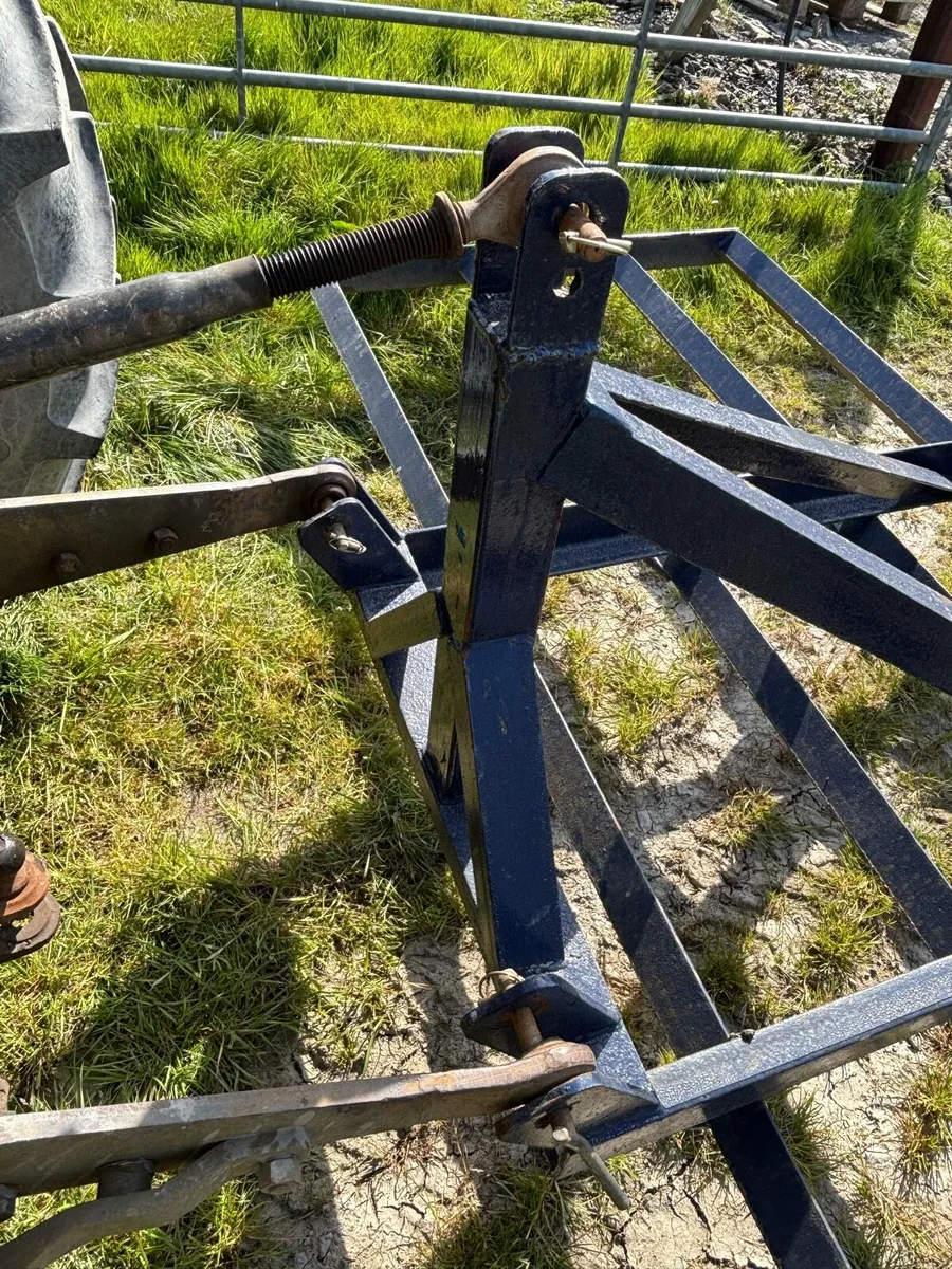 Selection of Farm machinery - Image 2