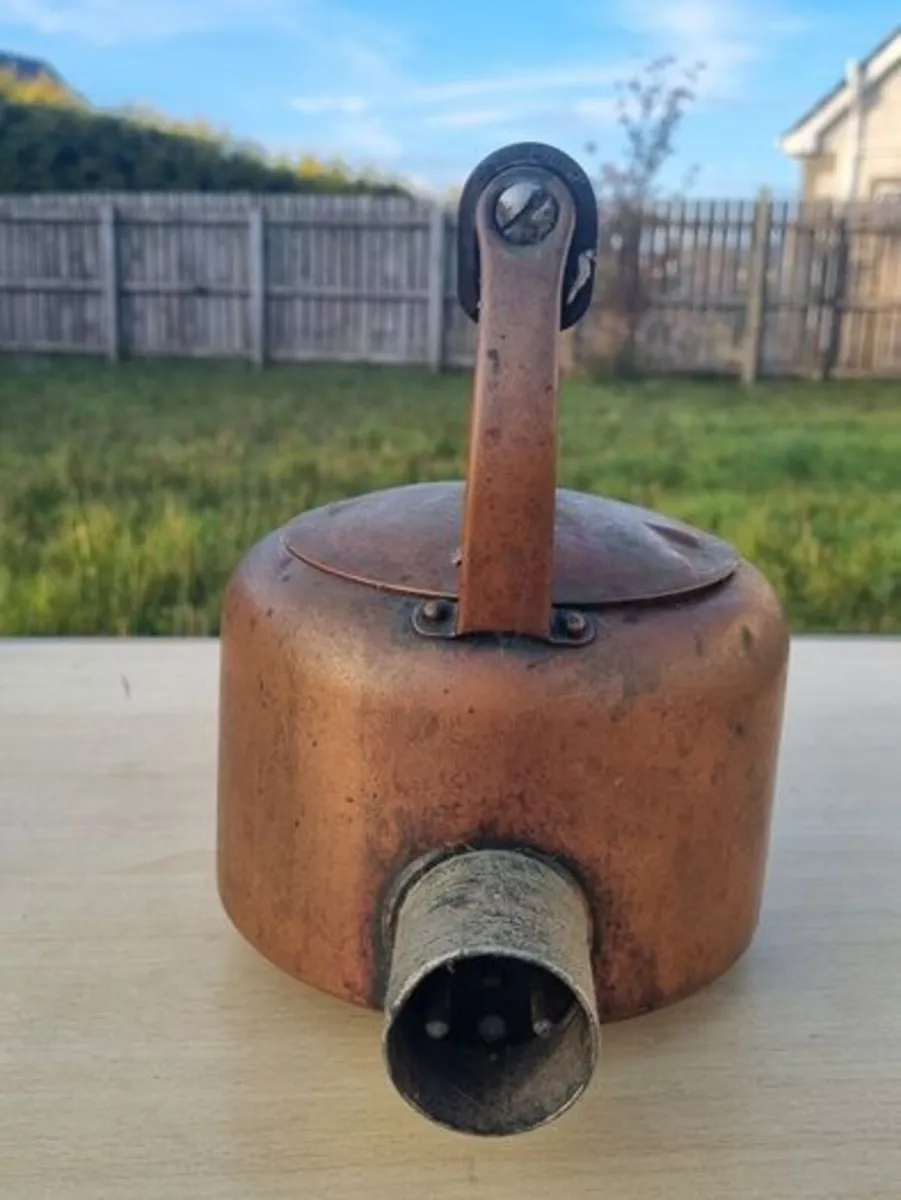 Vintage electric kettle made of copper - Image 4