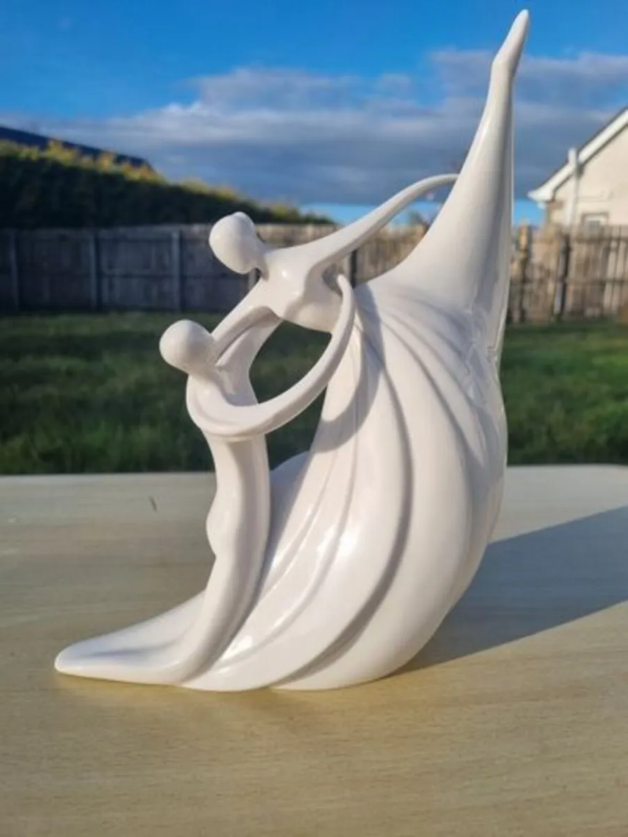 CIRCLE OF LOVE by Kim Lawrence for Enesco - Image 1