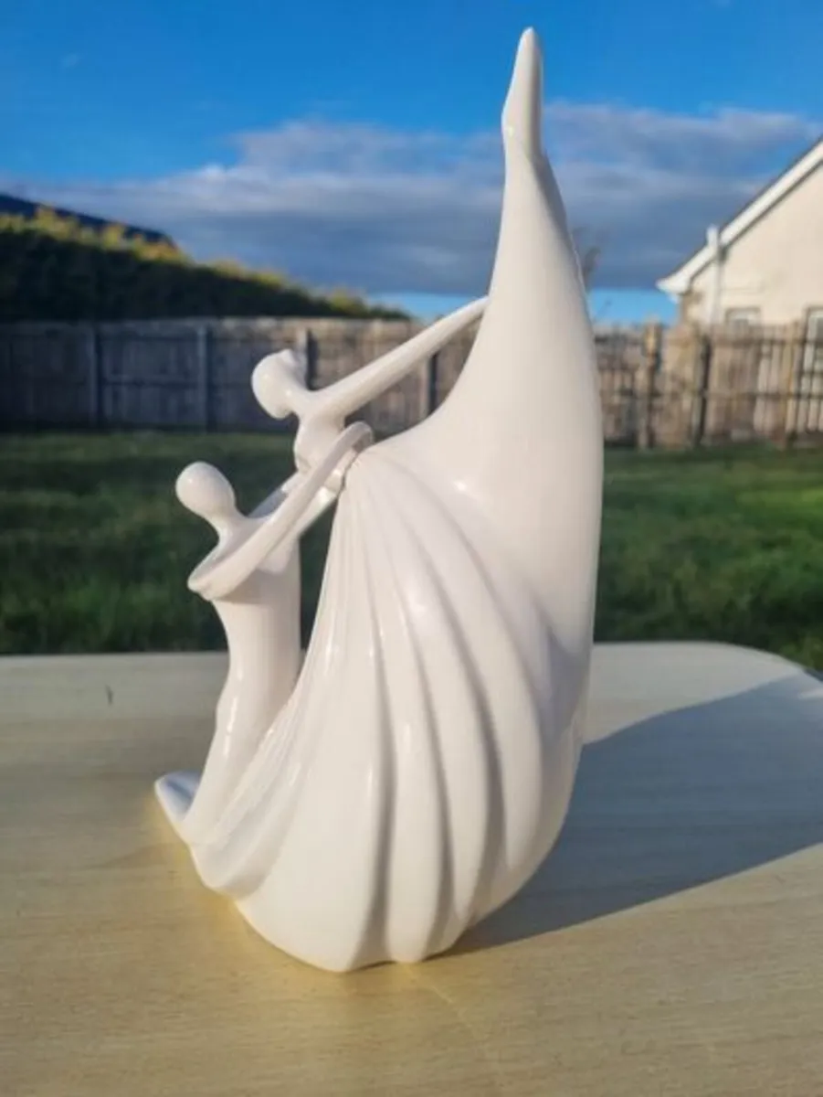 CIRCLE OF LOVE by Kim Lawrence for Enesco - Image 2