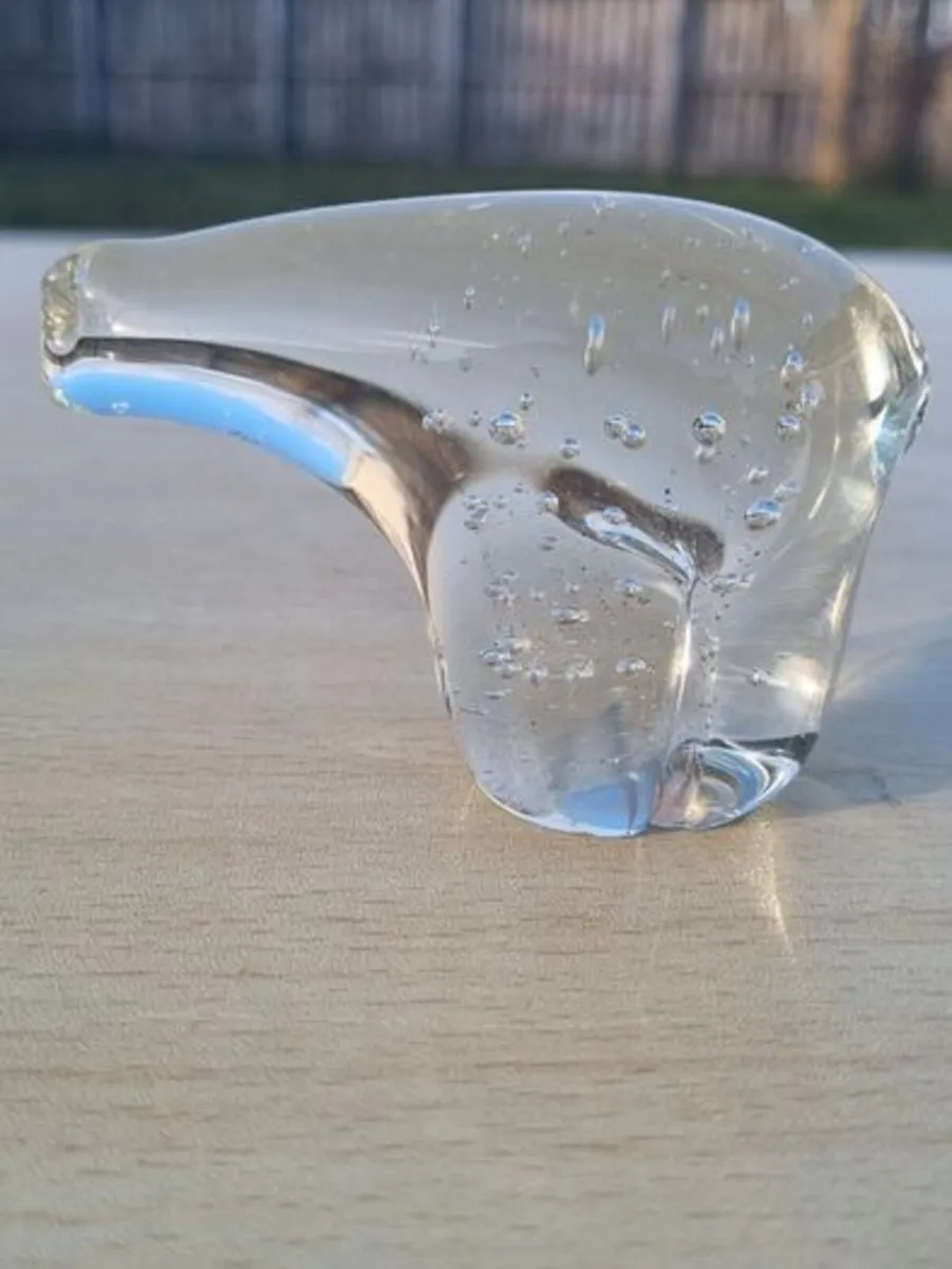 Crystal Clear Glass POLAR BEAR Figurine - Image 3
