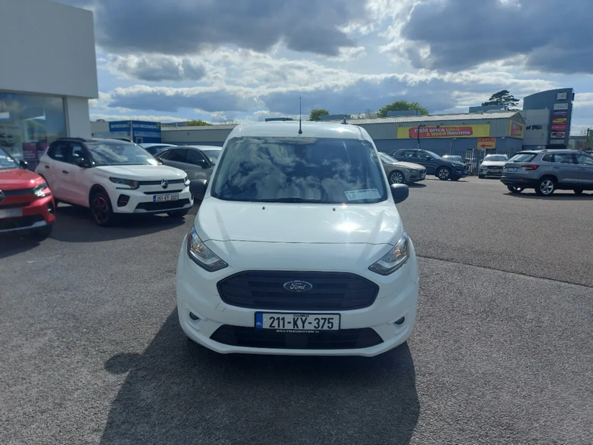 Ford Transit Connect LWB HP TREND 1.5 TD 120 M6 FW - Image 2