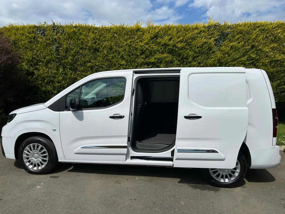 Toyota Proace PRO CITY GX 130HP LWB A - Image 2