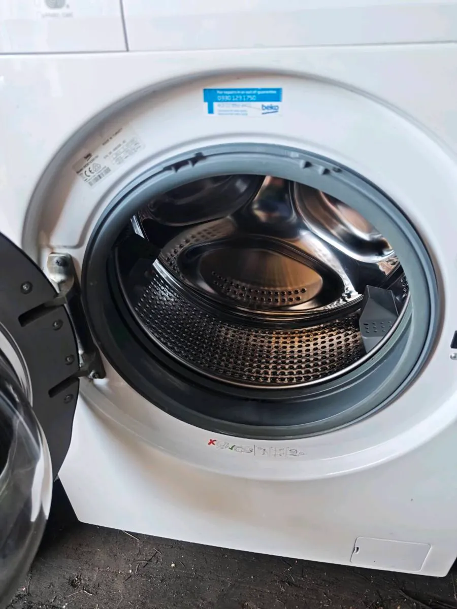 Beko washer dryer - Image 4