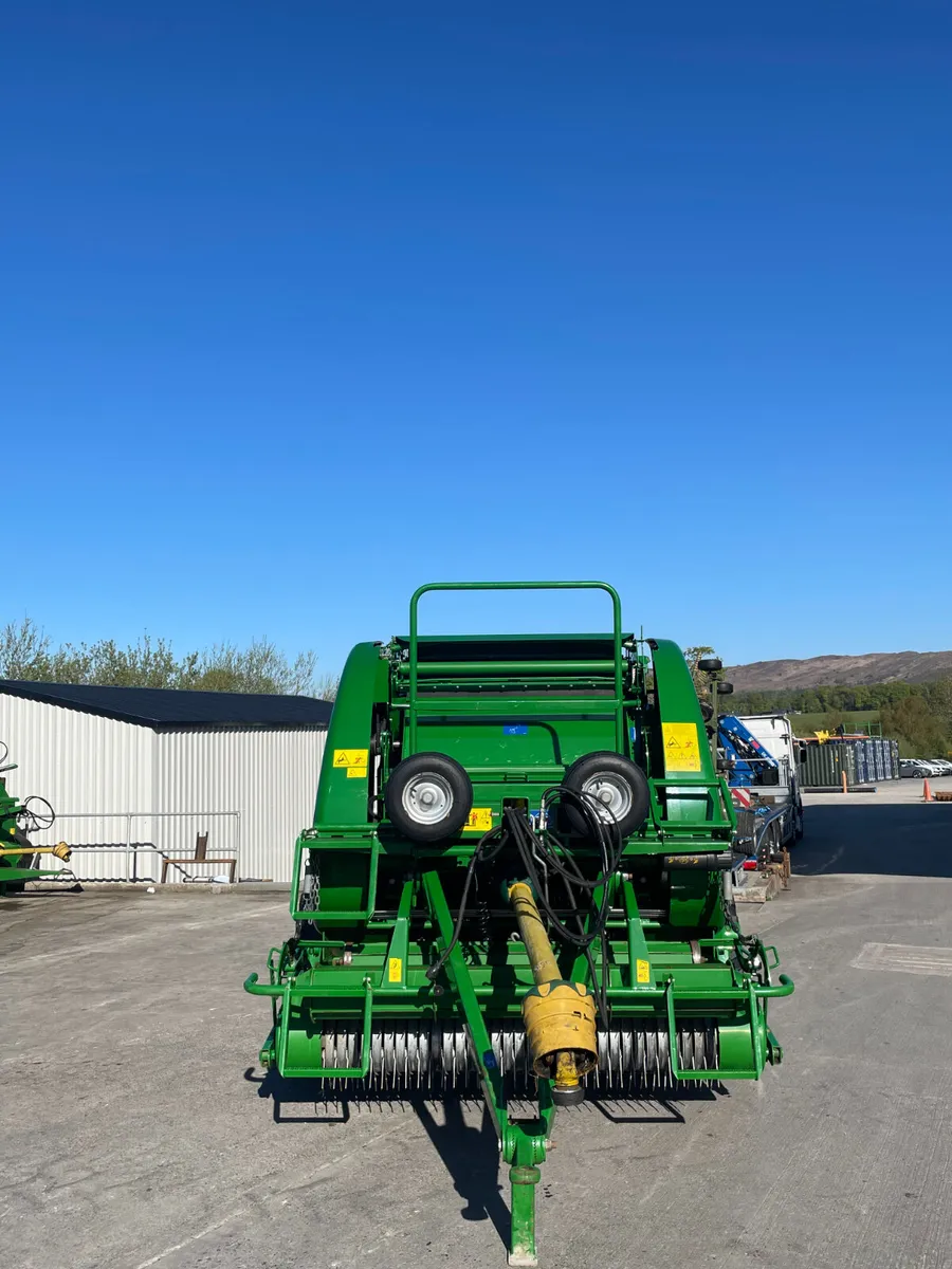 McHale F5500 Round Balers - Image 3