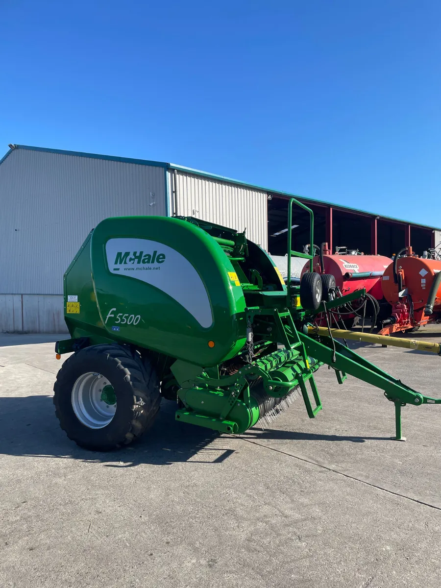 McHale F5500 Round Balers - Image 2