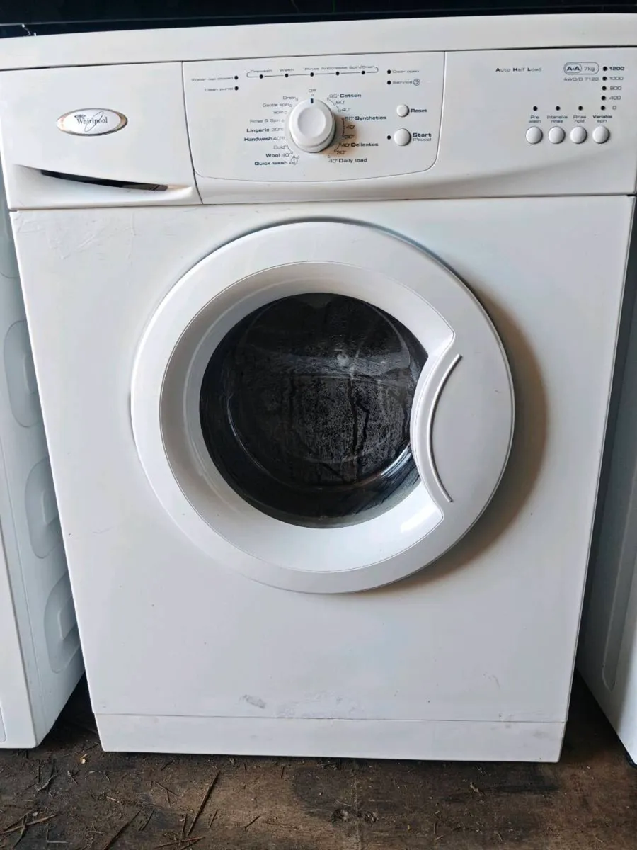 Whirlpool washing machine 7kg - Image 1