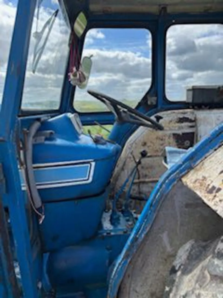 Ford Other 1975 - Image 3