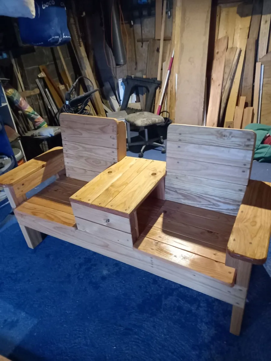 Garden bench - Image 1