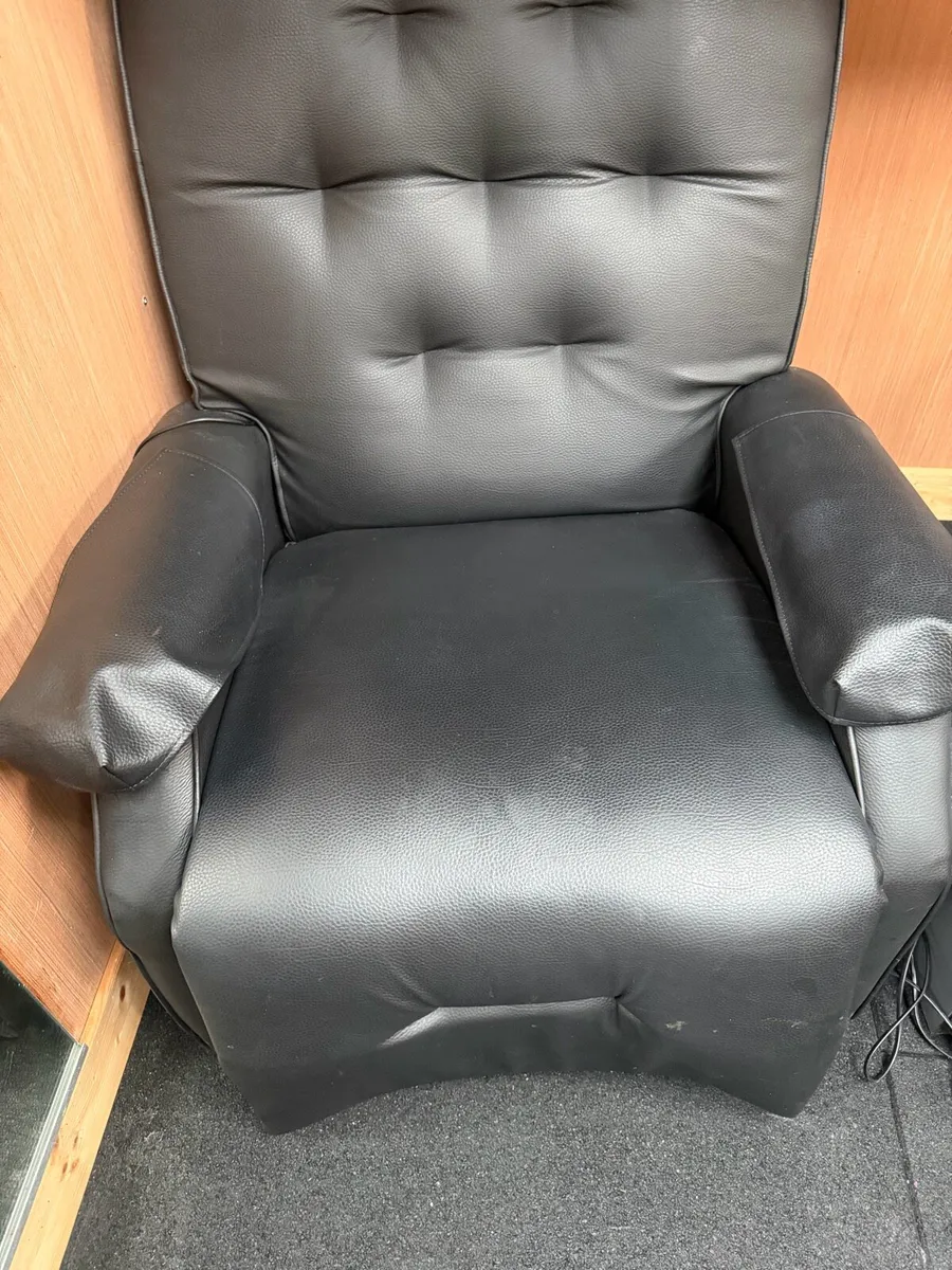 Lift and Recline arm chair - Image 2