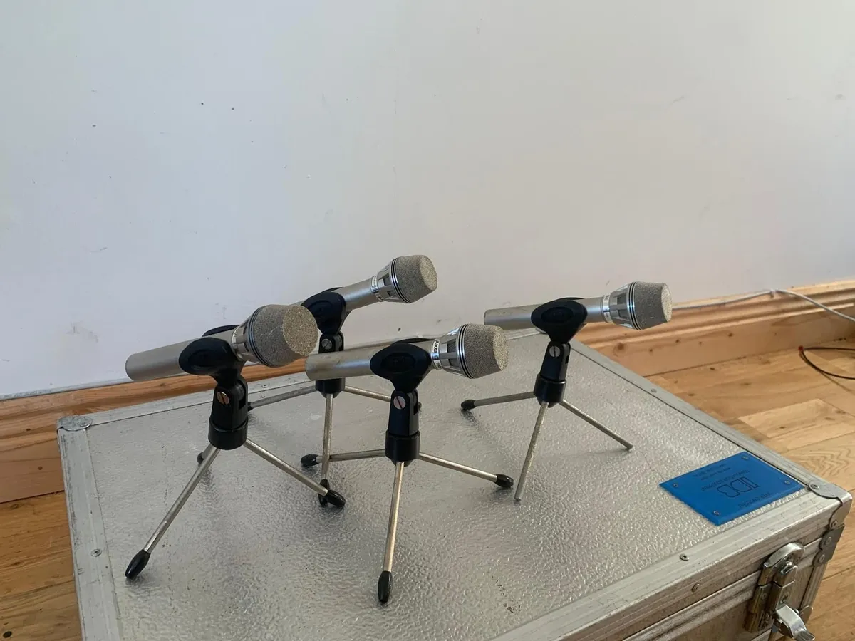 AKG D 190E Vintage Microphones - Image 1