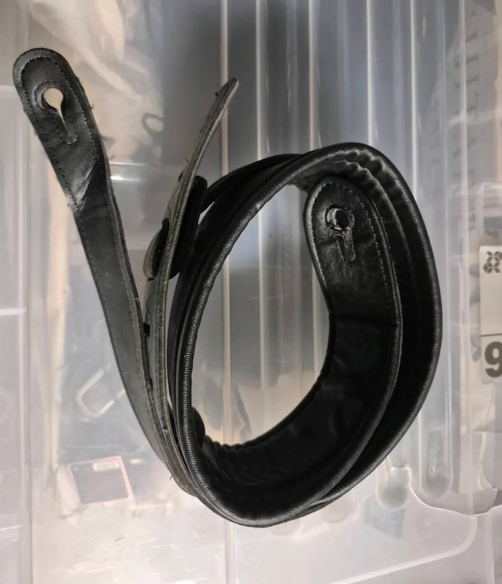Oakman Leather Guitar Strap - Image 3