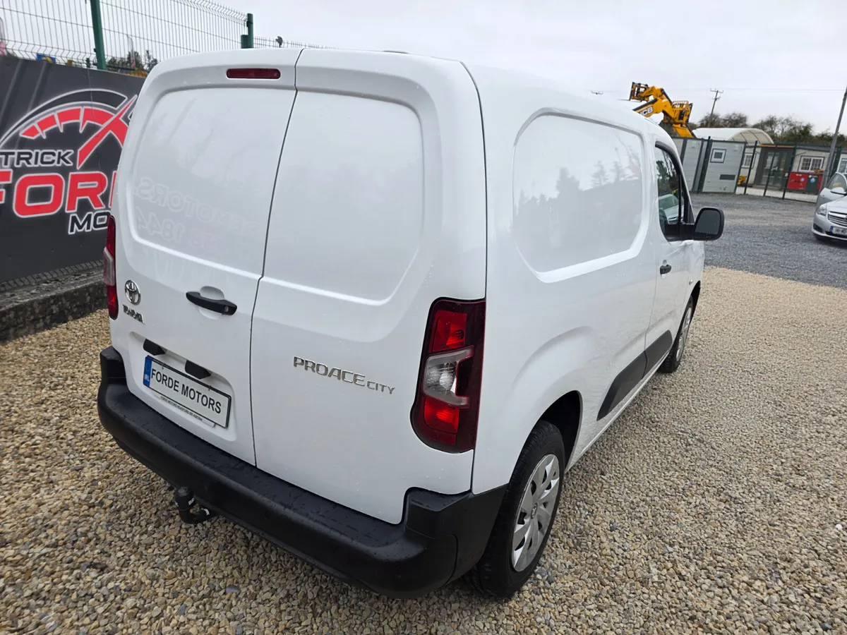 Toyota Proace City 2020 - Image 4