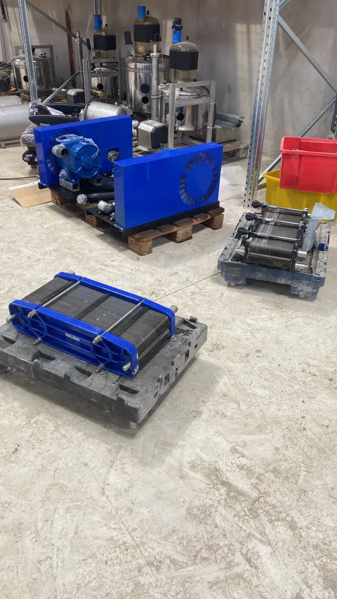 Single & 2 stage plate Coolers - Image 1
