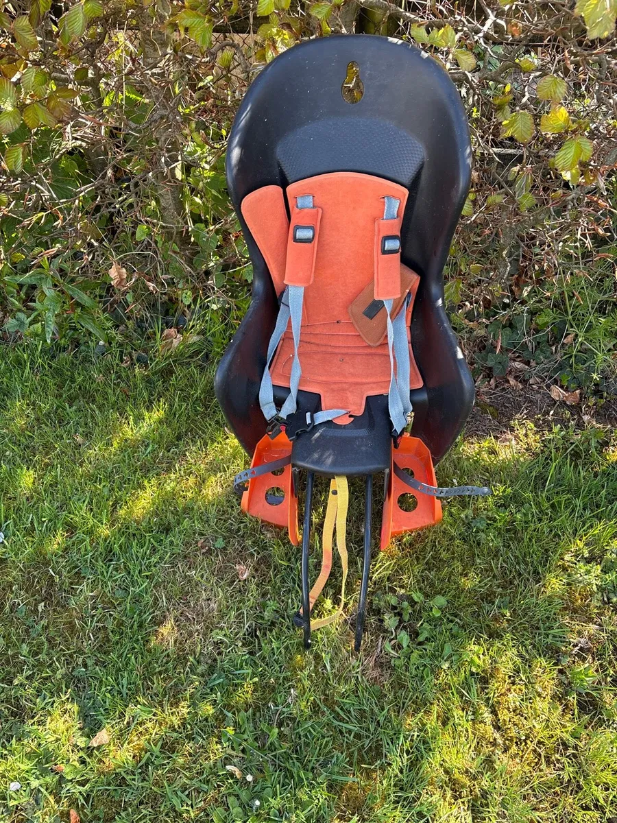 Child’s carry on seat for bike - Image 2