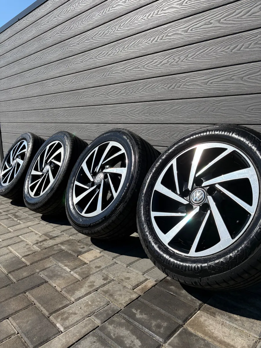 16” GENUINE VOLKSWAGEN GOLF ALLOY WHEELS & TYRES - Image 1