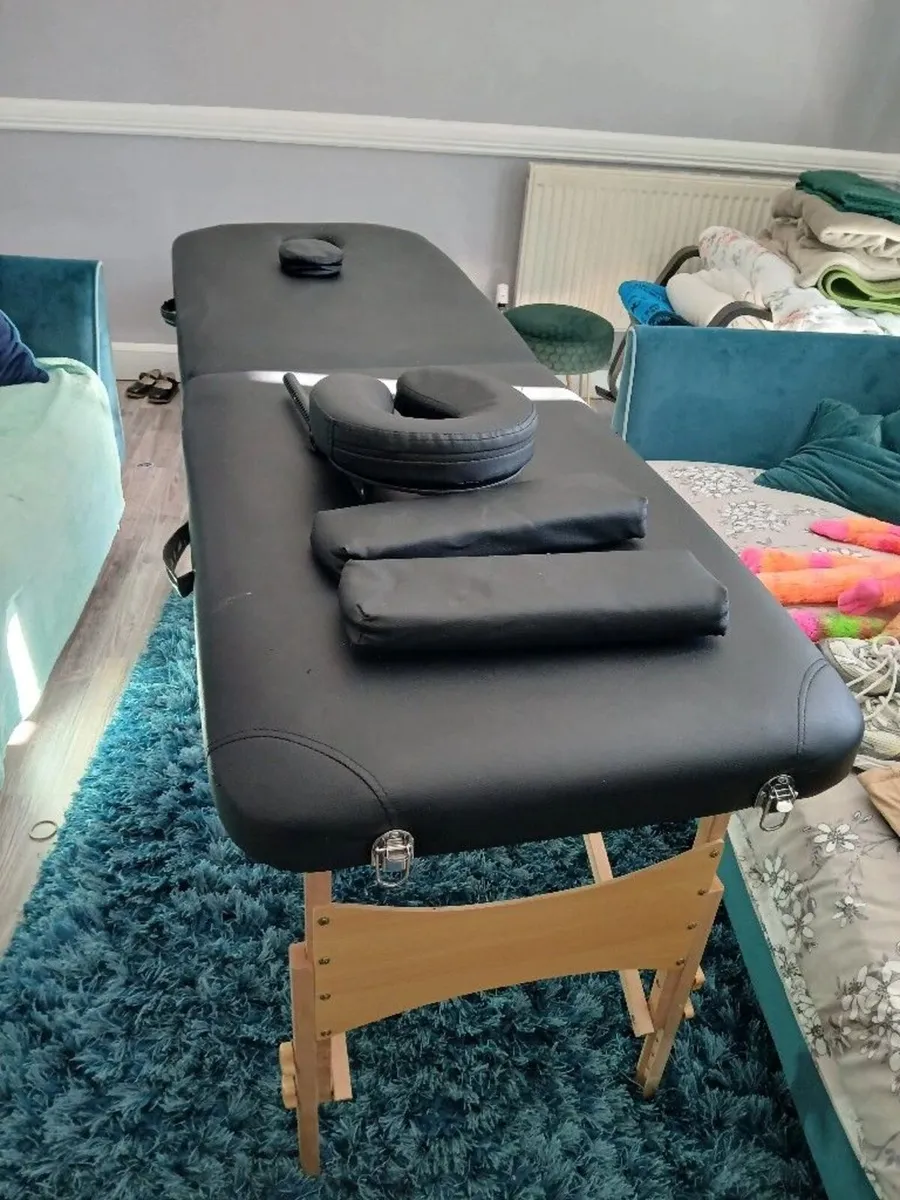 Massage Plinth - Image 1