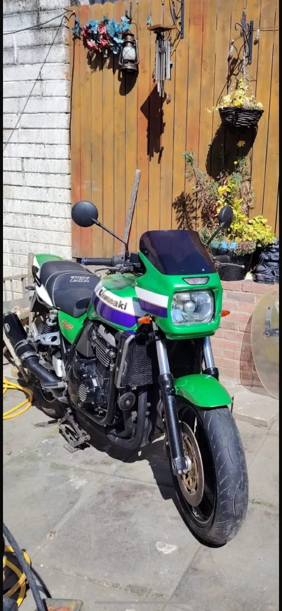 Kawasaki zrx 1100 - Image 3