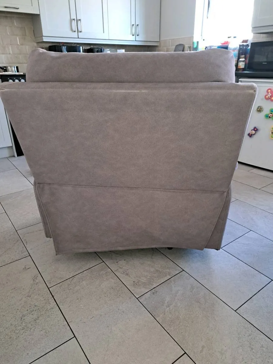 Blake Reclining Chair - Image 2