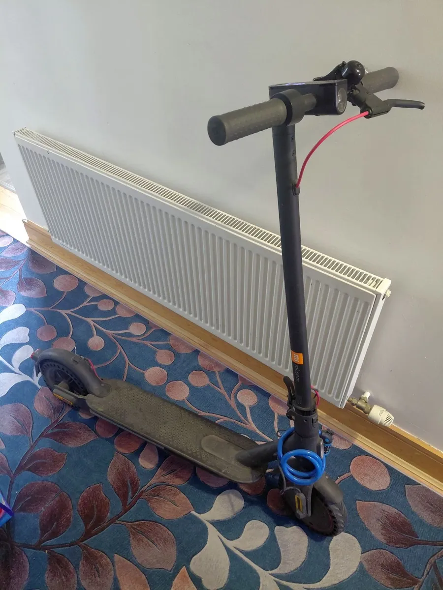 Electric scooter Xiaomi scooter pro 2 - Image 1
