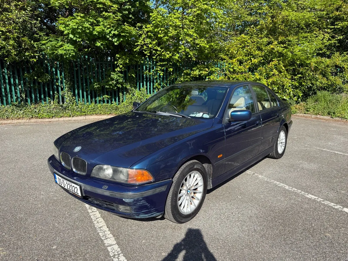 BMW E39 528i Automatic - Image 3
