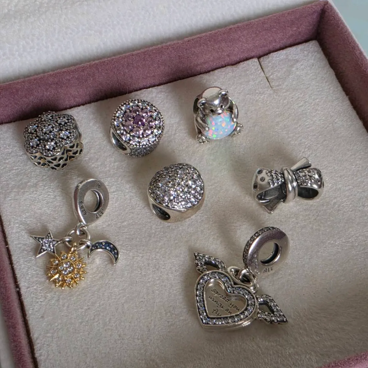 Pandora charms - Image 1