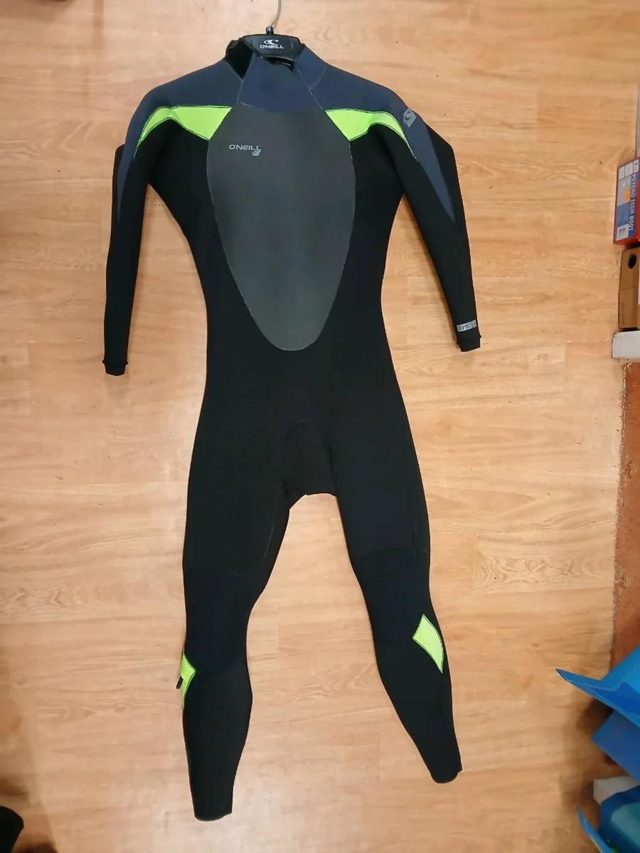 SALE : Wetsuit O'Neill Epic 5/4, new, save €100 - Image 2