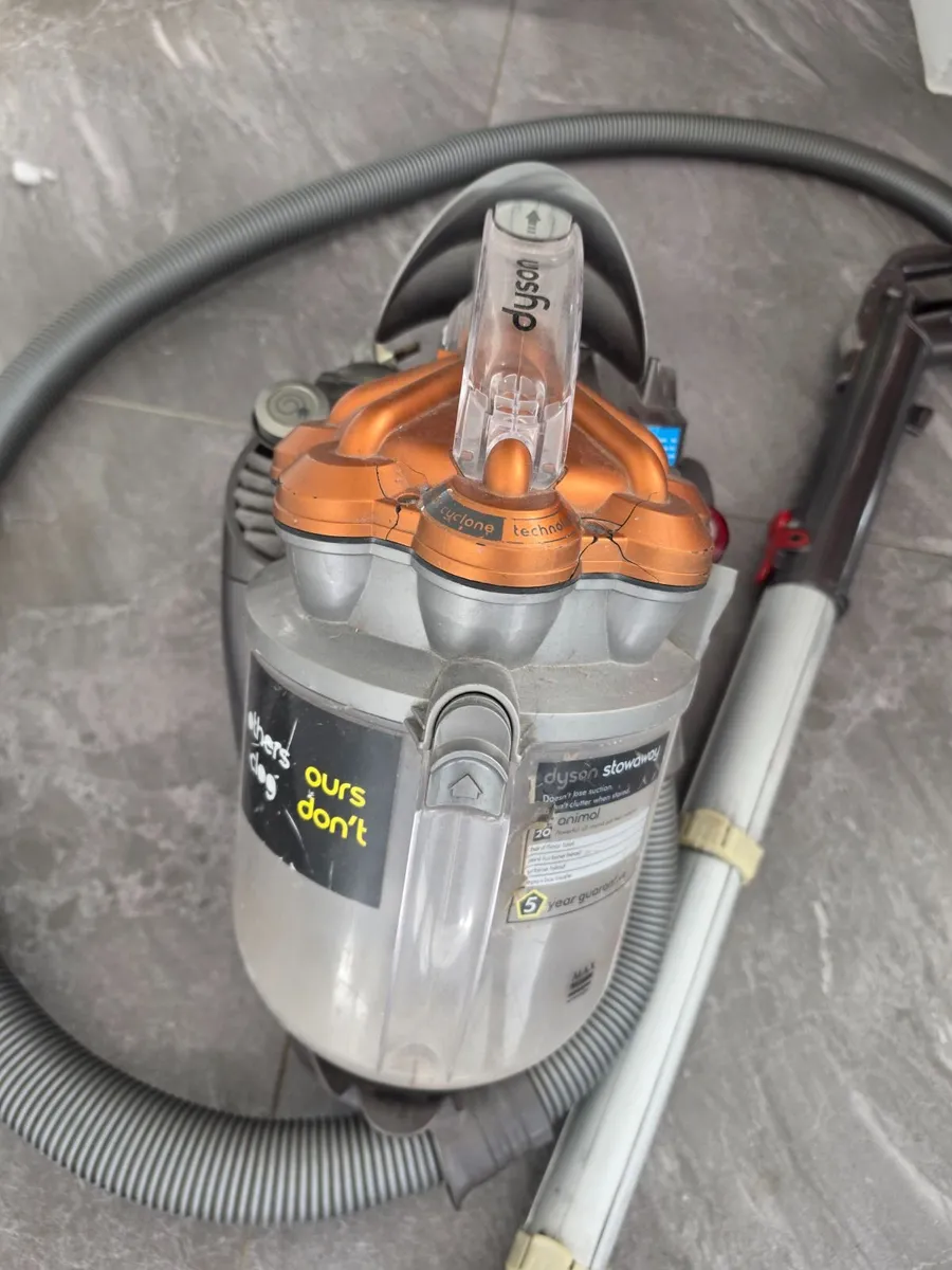 Dyson Hoover - Image 1