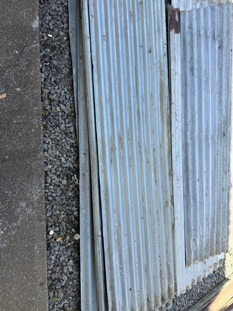 Galvanise sheets and guttering - Image 1
