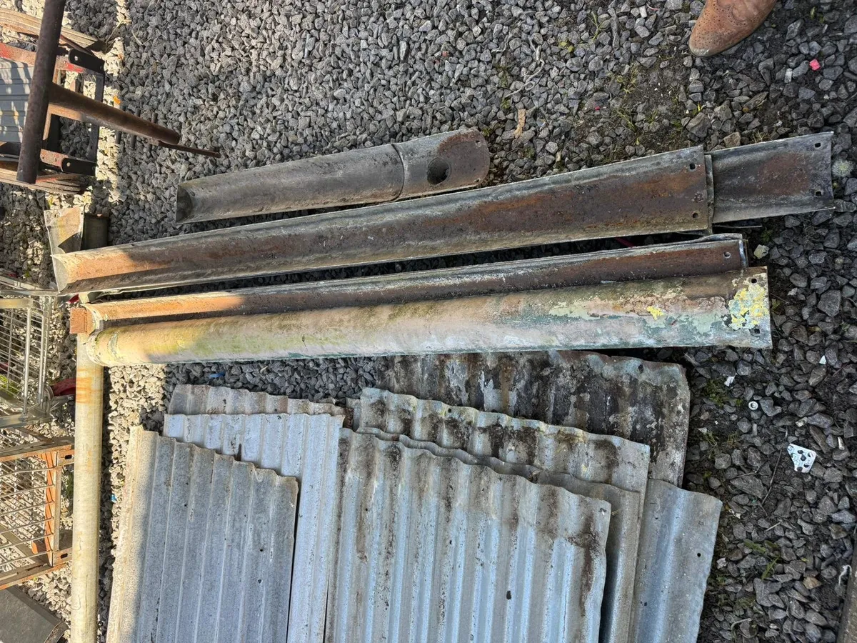 Galvanise sheets and guttering - Image 3