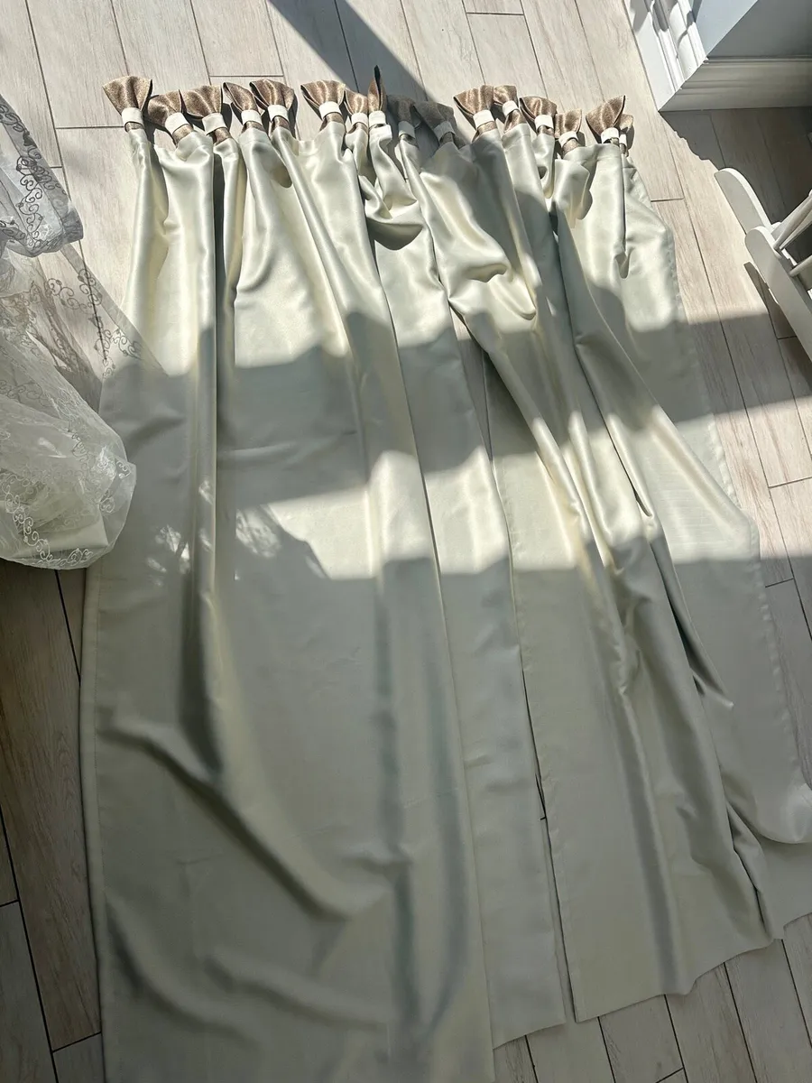 Stunning custom made curtains - Image 3
