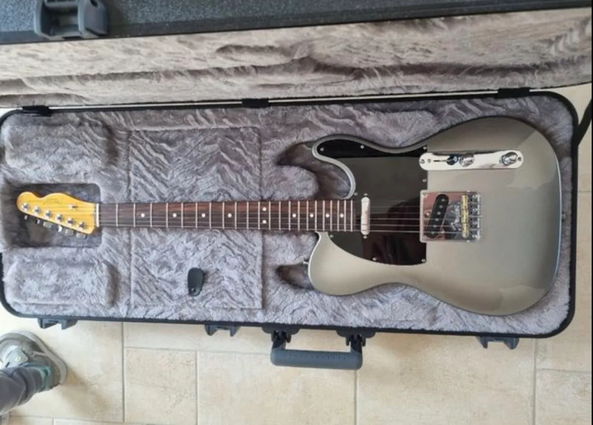 Fender Telecaster - Image 1