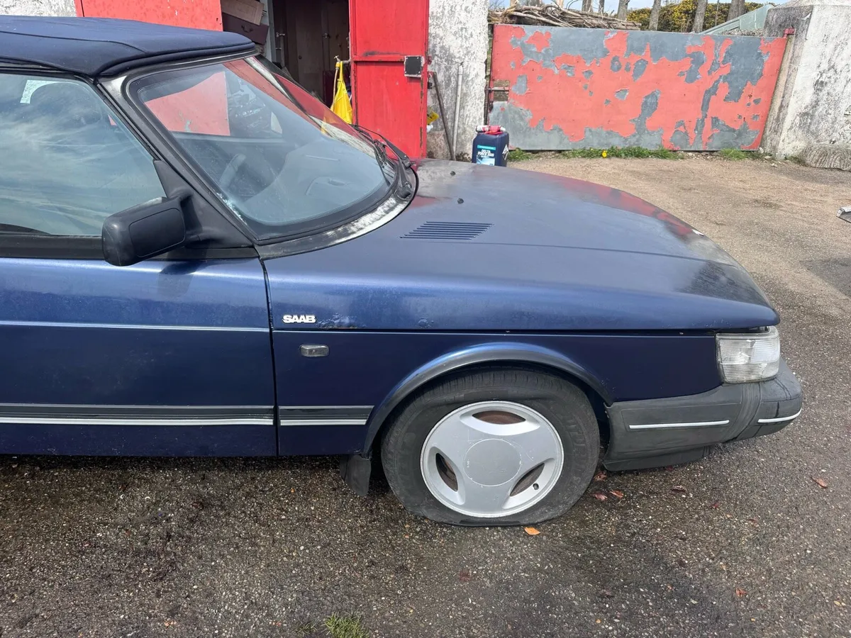 Saab 900 Turbo convertible - Image 4
