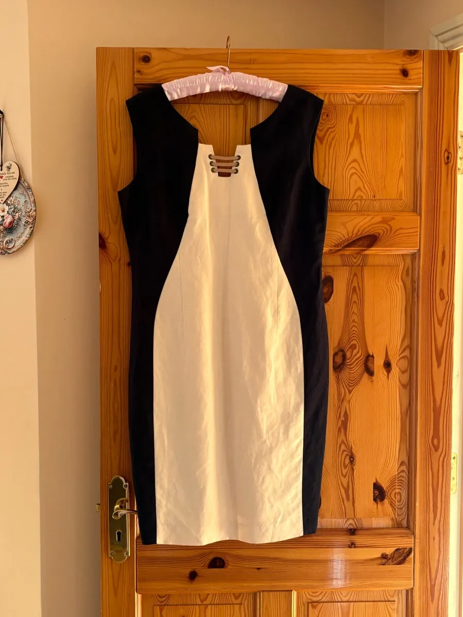 Dress and jacket set - Image 4