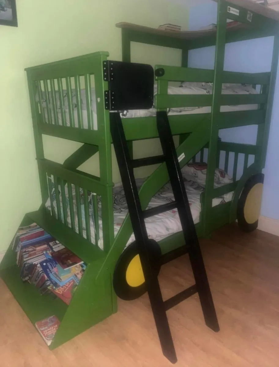 Bed - John Deer Tractor bed