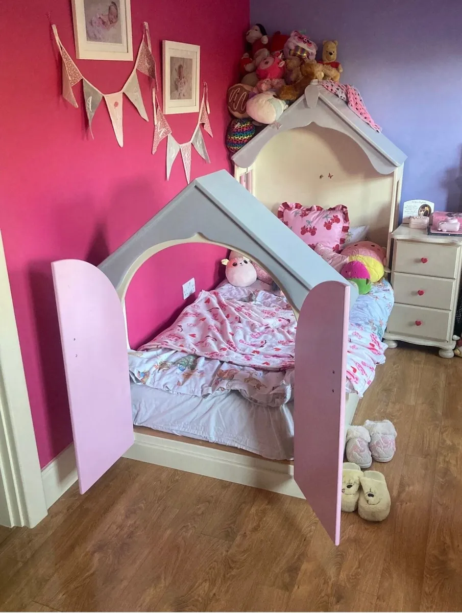 Bed handmade princess beds - Image 2