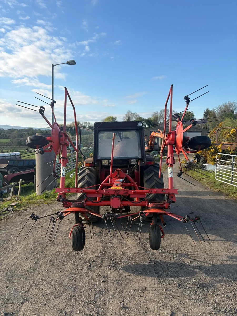 Kuhn GF5001 Tedder - Image 4