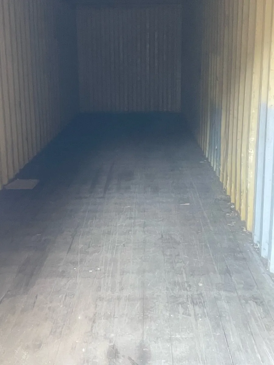 Containers 40HC 40DV 20dv - Image 4