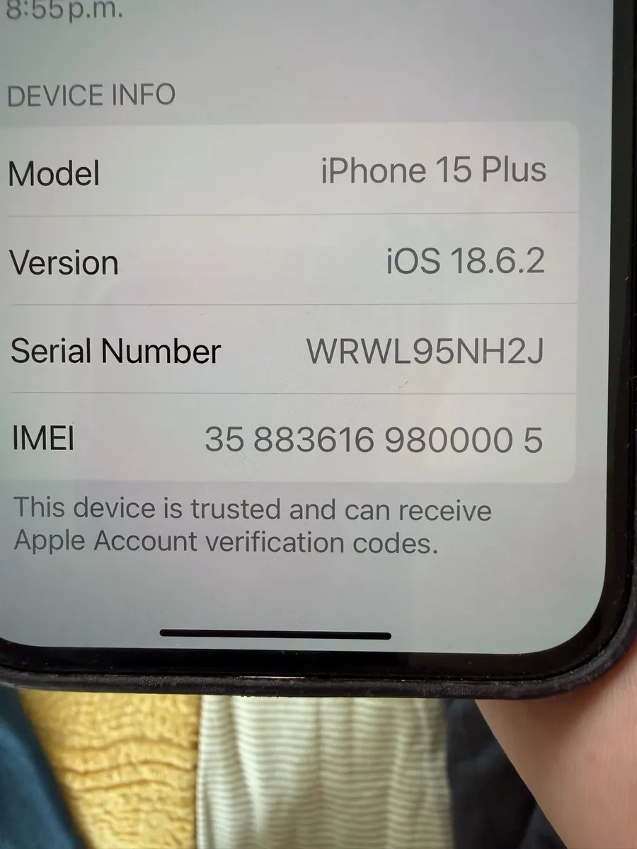 iPhone 15 Plus - Image 2