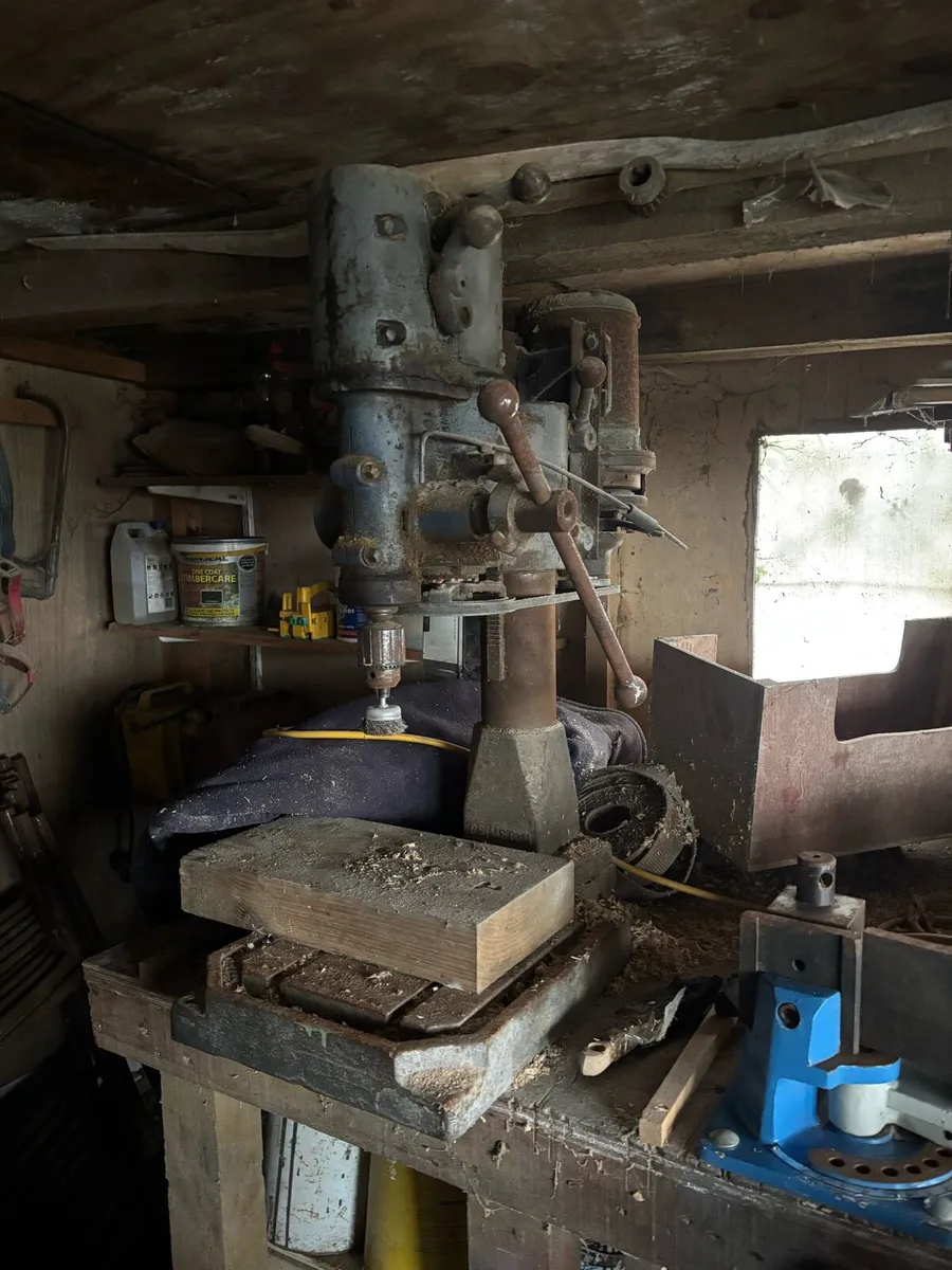 SINGLE PHASE GEARED INDUSTRIAL BENCH DRILL - Image 1