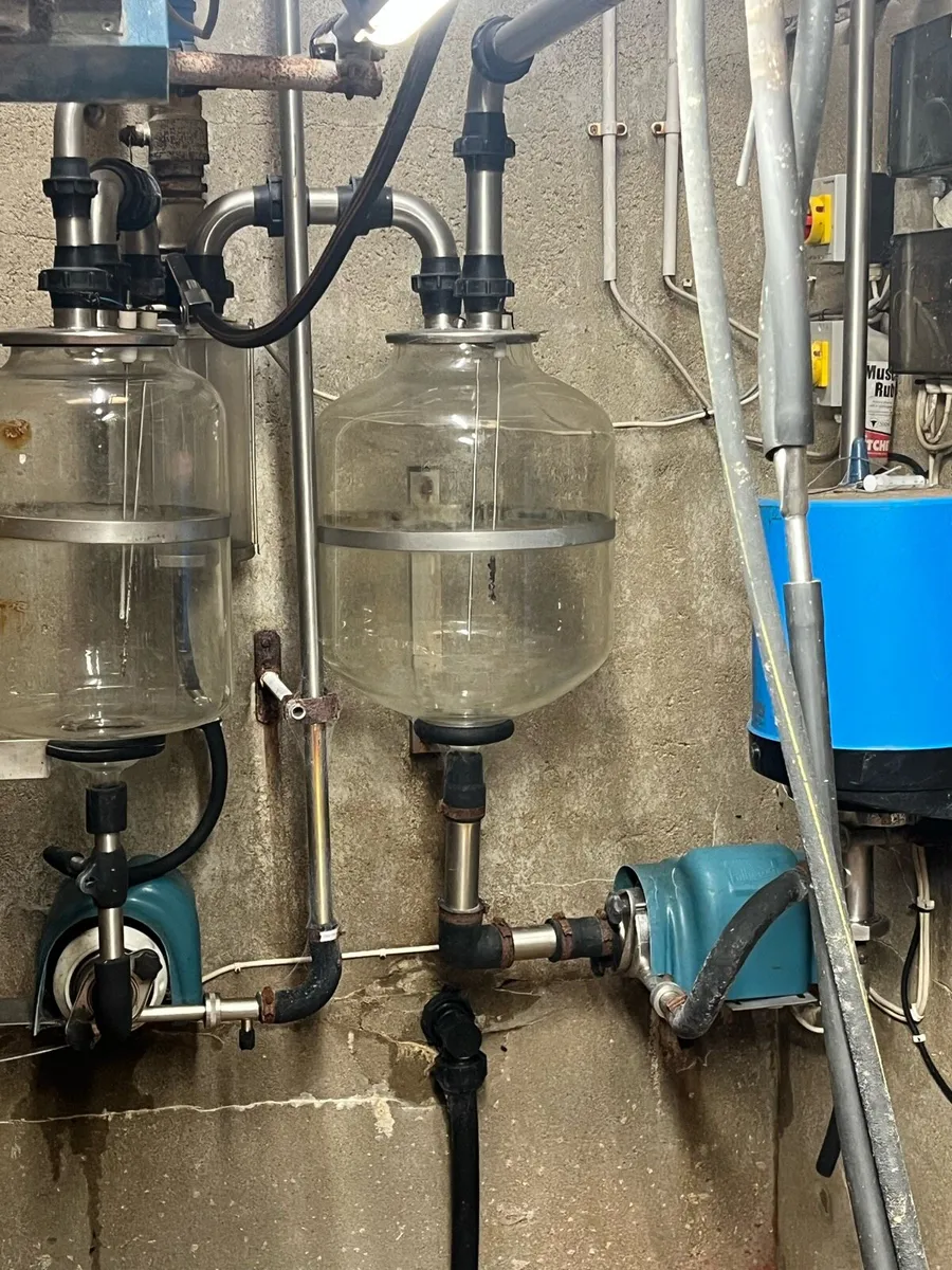 Milking parlour - Image 2