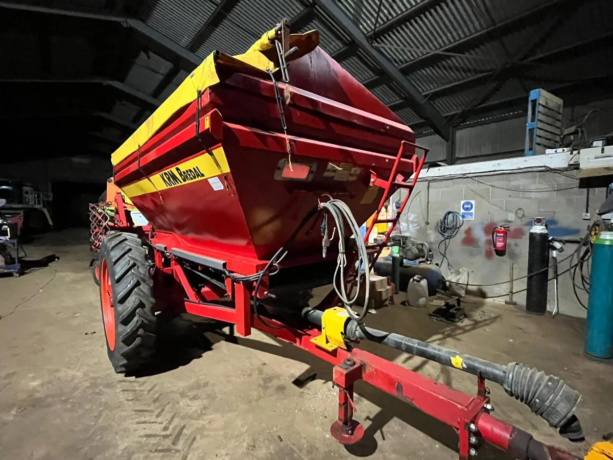 BREDAL K45 LIME / FERTILISER SPREADER  (2008) - Image 2